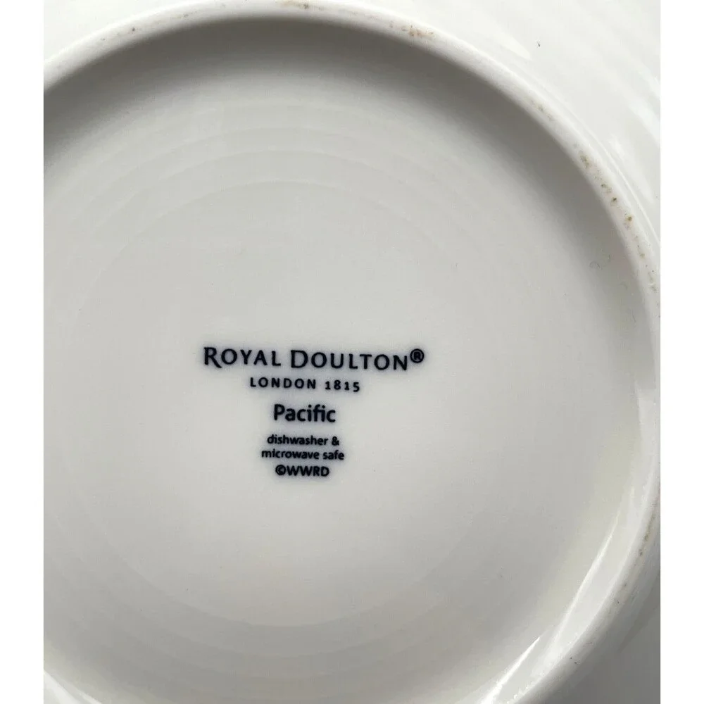Set of 3 Royal Doulton Pacific Streaks 6.25